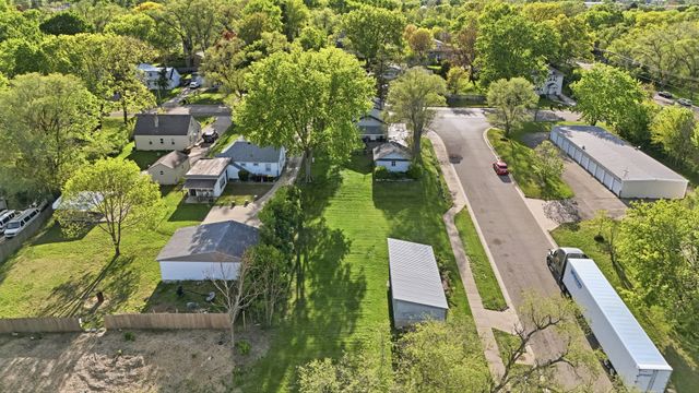 2812 20th Street, Rockford, IL 61109