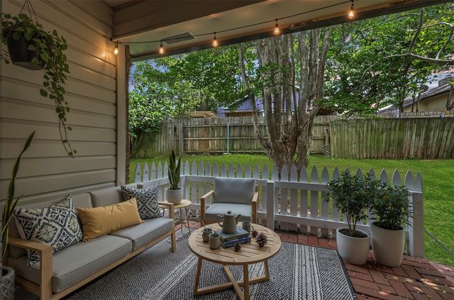 1601 Faro DR 1404, Austin, TX 78741