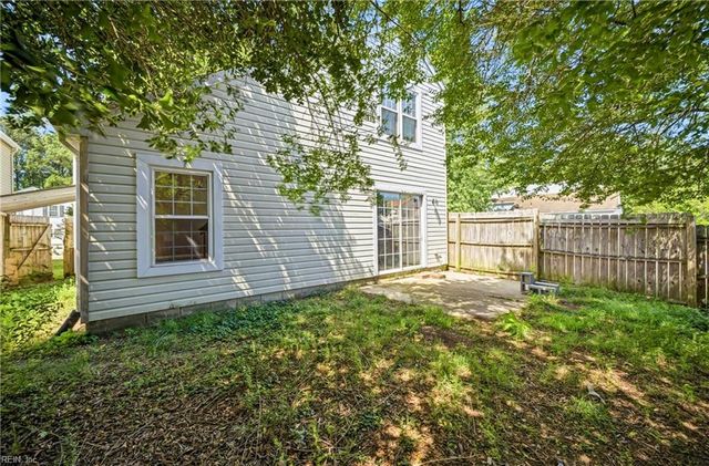 1261 Lord Dunmore DR, Virginia Beach, VA 23464