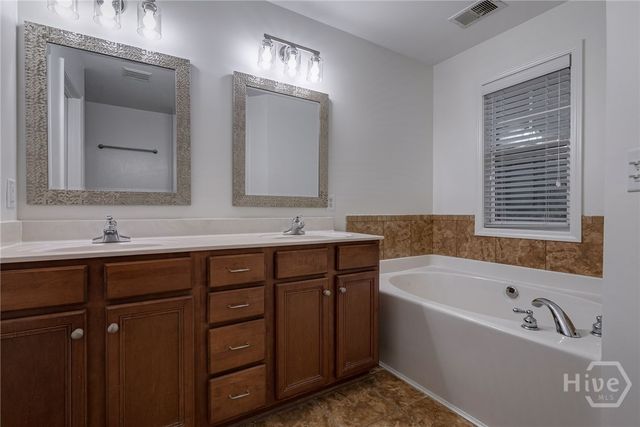 1450 Lincoln Drive, Bogart, GA 30622