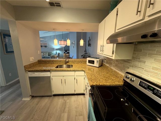 14861 Summerlin Woods DR 13, Fort Myers, FL 33919