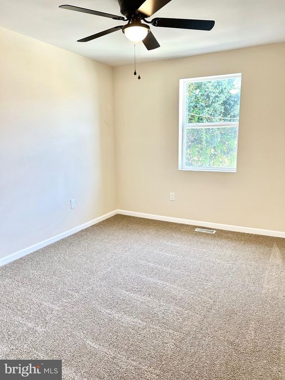 Image 19 of property listing at 3408 PARKLAWN AVE, Baltimore, MD 21213