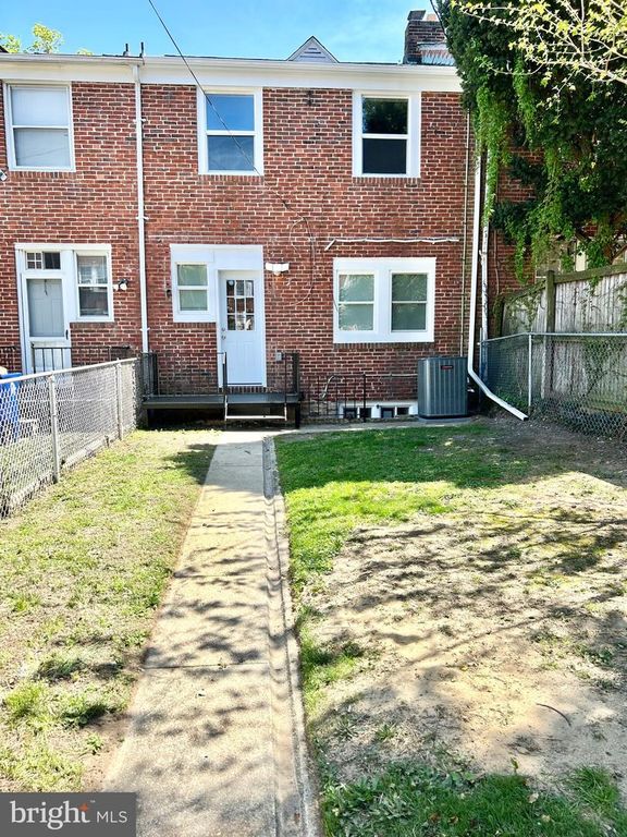 Image 28 of property listing at 3408 PARKLAWN AVE, Baltimore, MD 21213