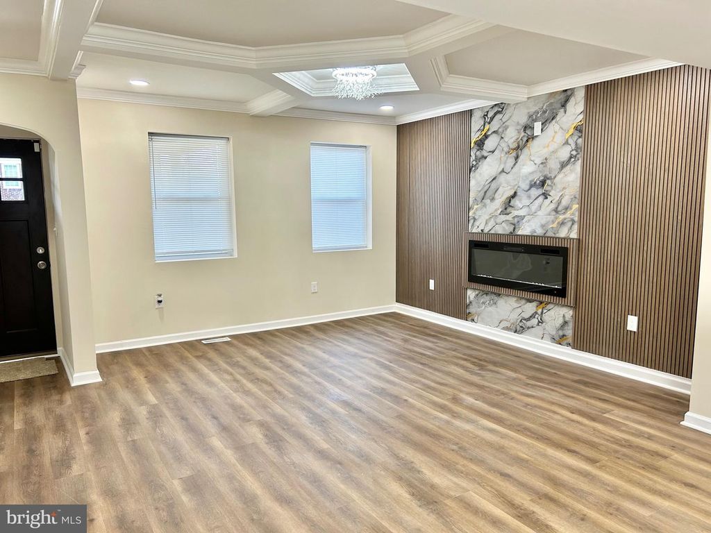 Image 4 of property listing at 3408 PARKLAWN AVE, Baltimore, MD 21213