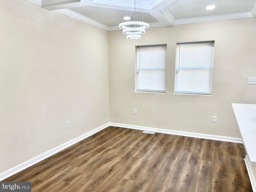 Image 5 of property listing at 3408 PARKLAWN AVE, Baltimore, MD 21213