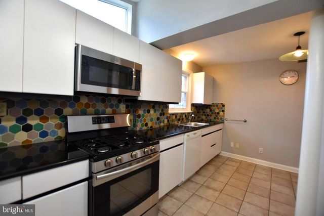 10118 CEDAR LN, Kensington, MD 20895