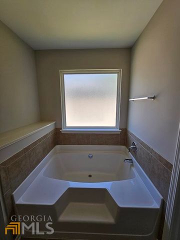 99 Matador Way, Newnan, GA 30263
