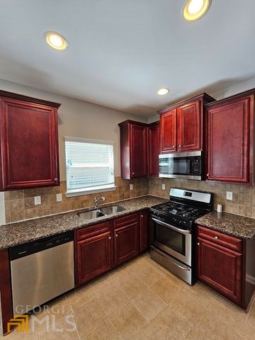 99 Matador Way, Newnan, GA 30263