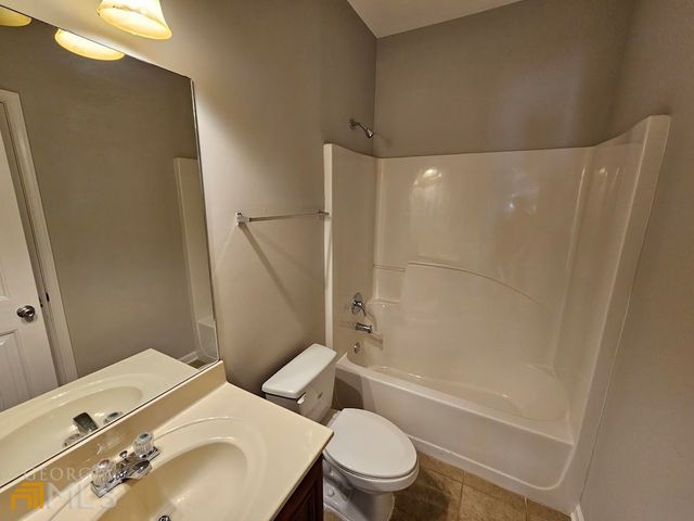99 Matador Way, Newnan, GA 30263