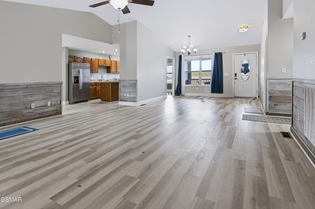 1511 Snapp Road, Sevierville, TN 37862