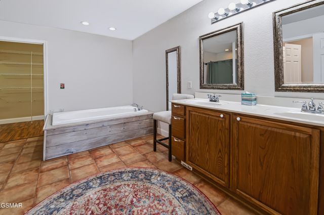 1511 Snapp Road, Sevierville, TN 37862