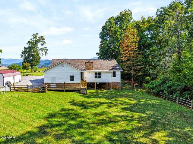 1511 Snapp Road, Sevierville, TN 37862
