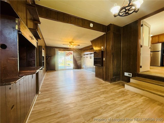 611 Reggie Court, Spring Lake, NC 28390