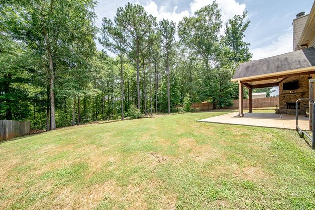 839 Sweetbay Parkway, Hamilton, GA 31811
