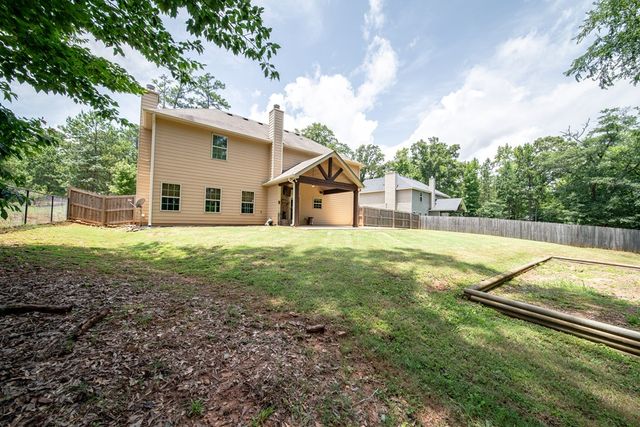 839 Sweetbay Parkway, Hamilton, GA 31811