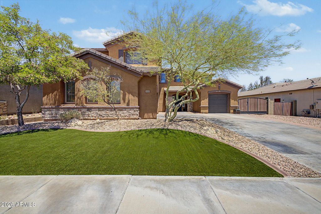 3628 W LINKS Drive, Phoenix, AZ 85086