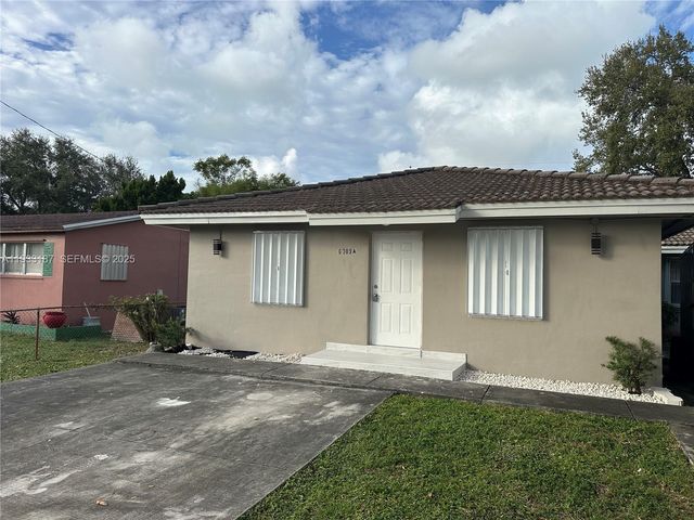 6309 Eaton St A-B, Hollywood, FL 33024