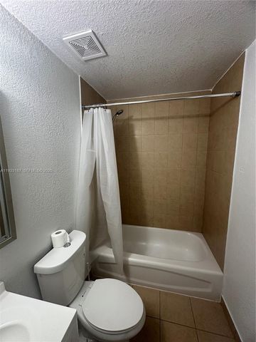 6309 Eaton St A-B, Hollywood, FL 33024