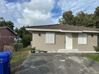 6309 Eaton St A-B, Hollywood, FL 33024