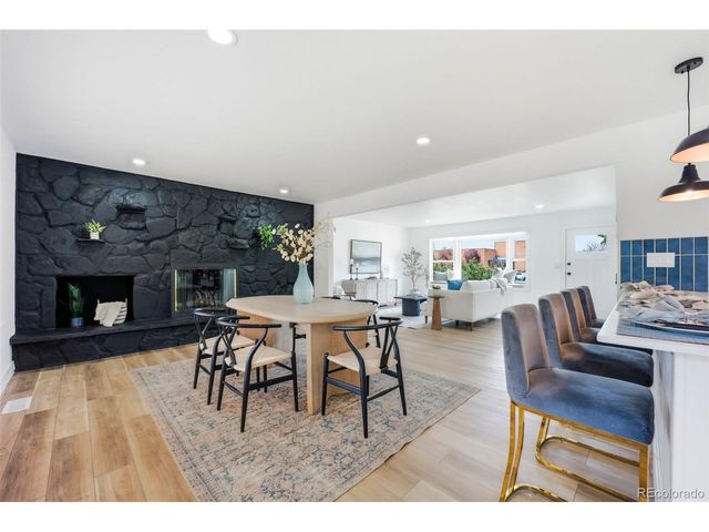 2900 S Golden Way, Denver, CO 80227