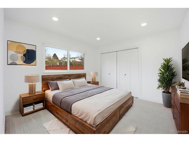 2900 S Golden Way, Denver, CO 80227