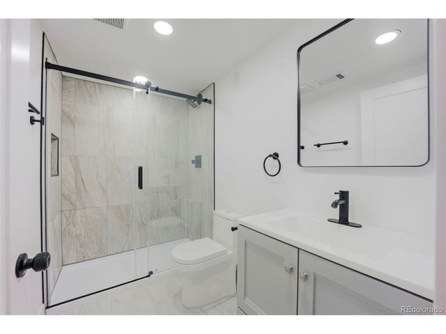 2900 S Golden Way, Denver, CO 80227