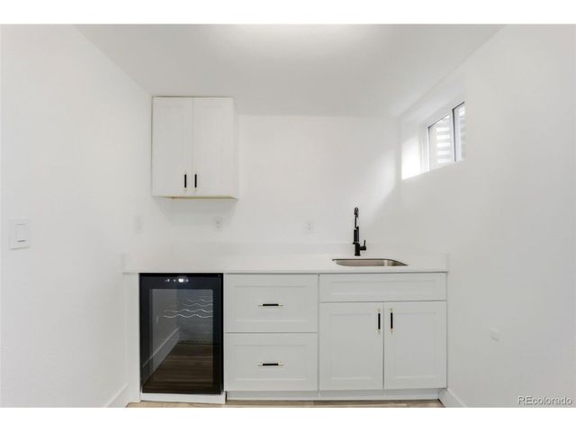 2900 S Golden Way, Denver, CO 80227