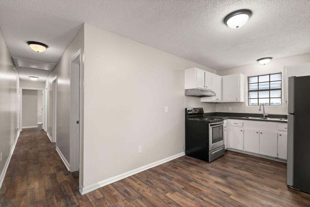 1820 Iris Street, North Charleston, SC 29405