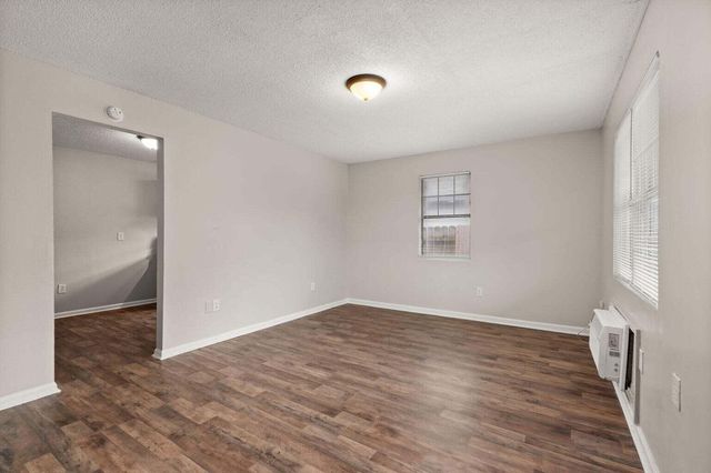 1820 Iris Street, North Charleston, SC 29405