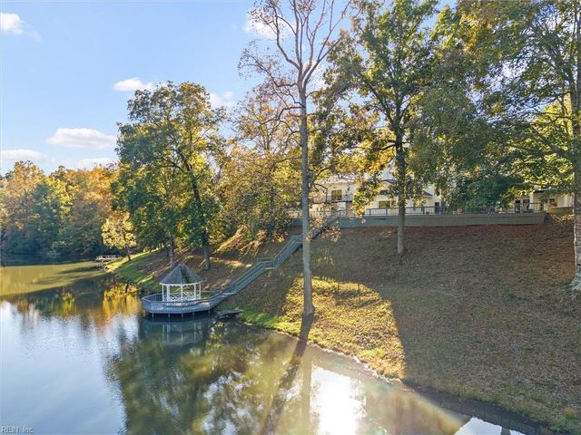 262 Thompson LN, Williamsburg, VA 23188