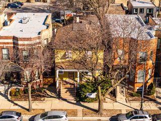 5421 N Ashland Avenue, Chicago, IL 60640