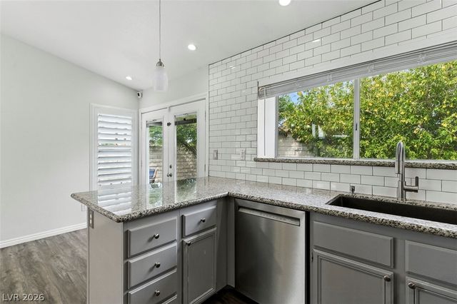 2748 Chokeberry Court, Las Vegas, NV 89108