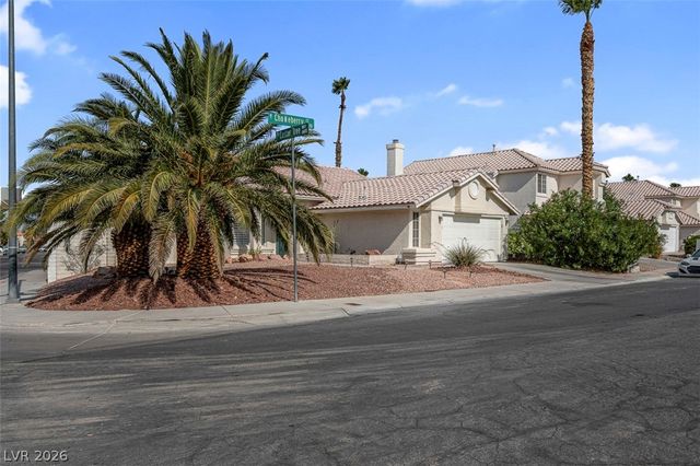 2748 Chokeberry Court, Las Vegas, NV 89108