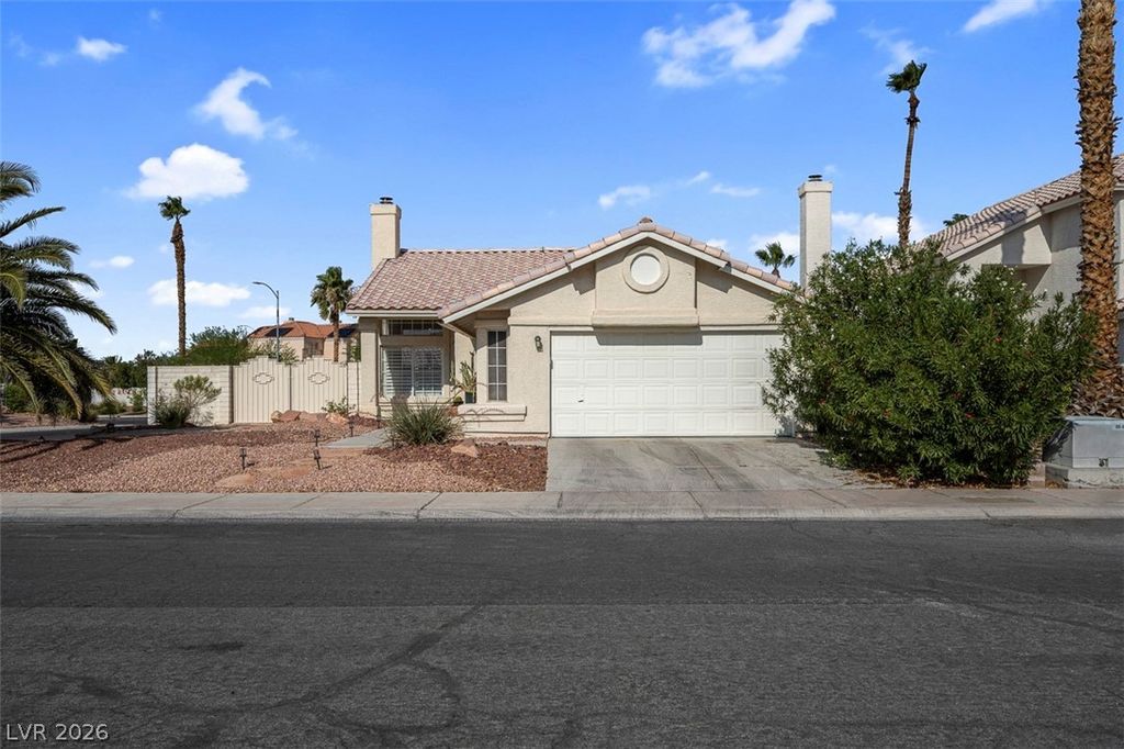 2748 Chokeberry Court, Las Vegas, NV 89108