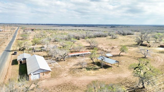 TBD US HWY 281, Pleasanton, TX 78064