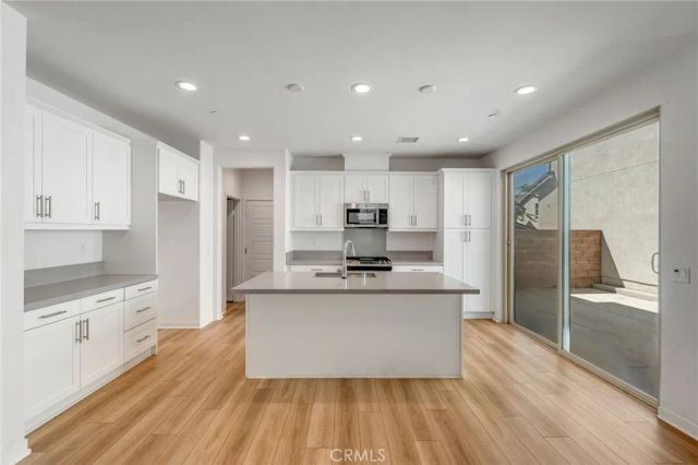 13832 Gazania Lane, Fontana, CA 92336