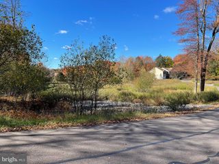 W WOODHAVEN DR, White Haven, PA 18661