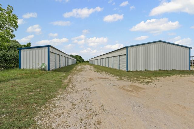 3090 W Highway 199, Springtown, TX 76082
