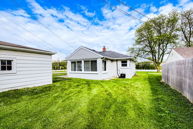 17610 Dixie Highway, Homewood, IL 60430