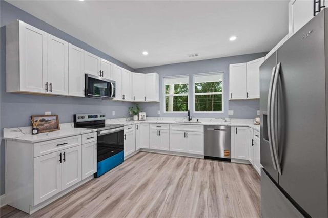 231 Wood Street, Commerce, GA 30529