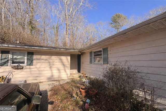 1845 Delphine Drive, Decatur, GA 30032