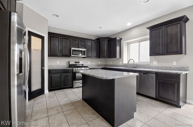 36188 English Drive, Sterling Heights, MI 48310