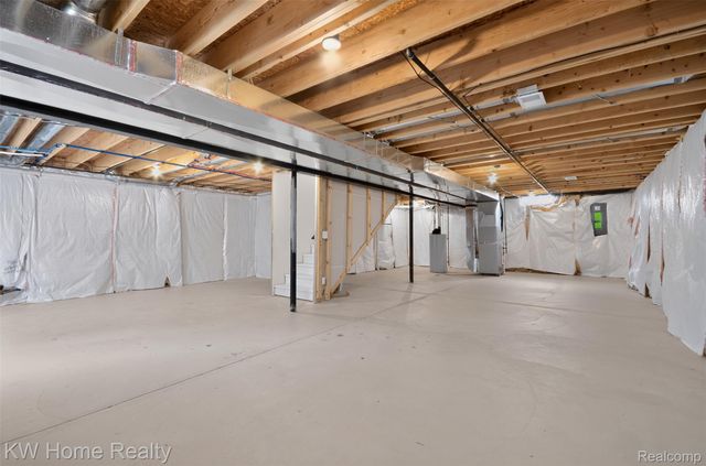 36188 English Drive, Sterling Heights, MI 48310