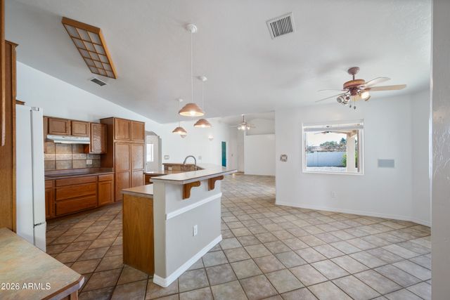 4153 S PAIUTE Way, Sierra Vista, AZ 85650