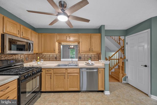 228 FOXTREE DR, Glen Burnie, MD 21061
