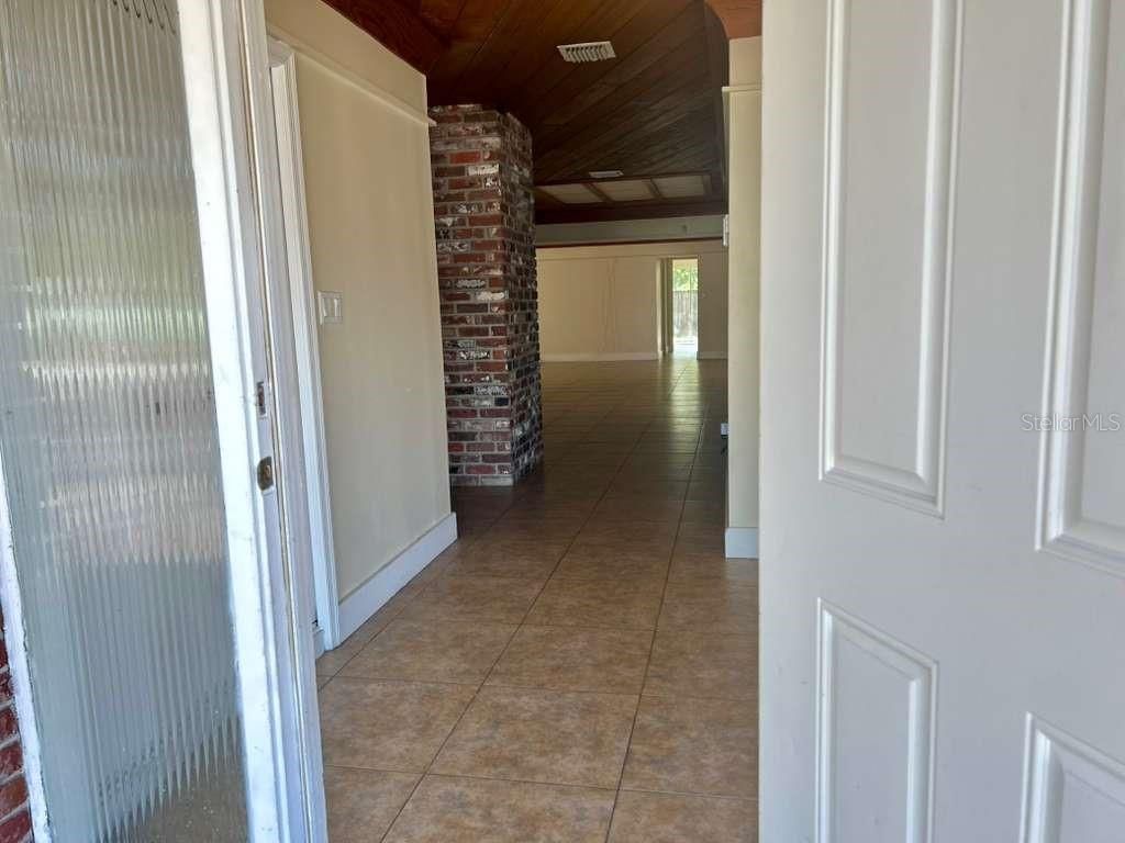 Image 2 of property listing at 650 NE 5TH STREET, Pompano Beach, FL 33060