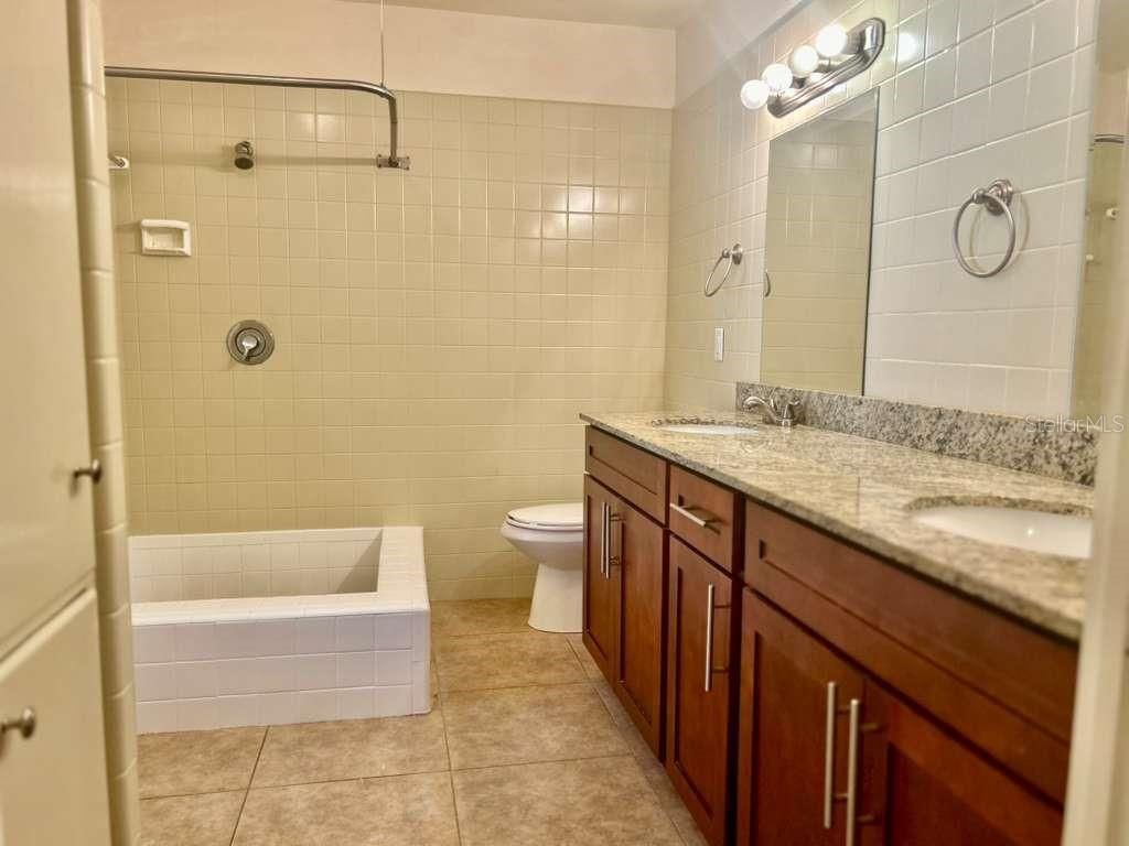 Image 13 of property listing at 650 NE 5TH STREET, Pompano Beach, FL 33060