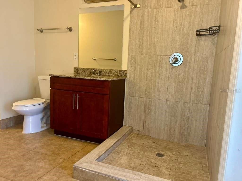 Image 15 of property listing at 650 NE 5TH STREET, Pompano Beach, FL 33060