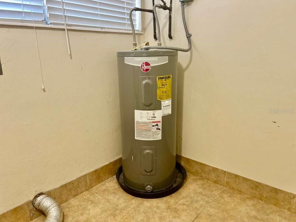 Image 17 of property listing at 650 NE 5TH STREET, Pompano Beach, FL 33060