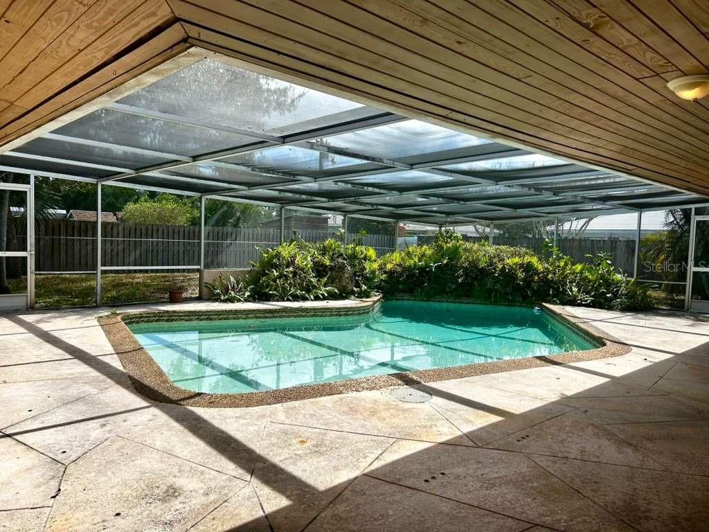 Image 22 of property listing at 650 NE 5TH STREET, Pompano Beach, FL 33060